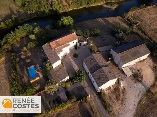 Maison 10 pièces 290 m²