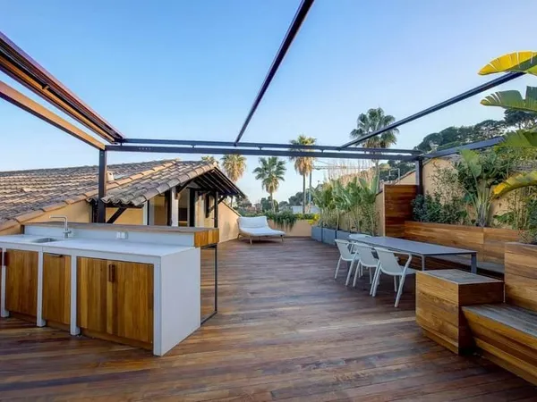 Duplex d'exception avec vue mer