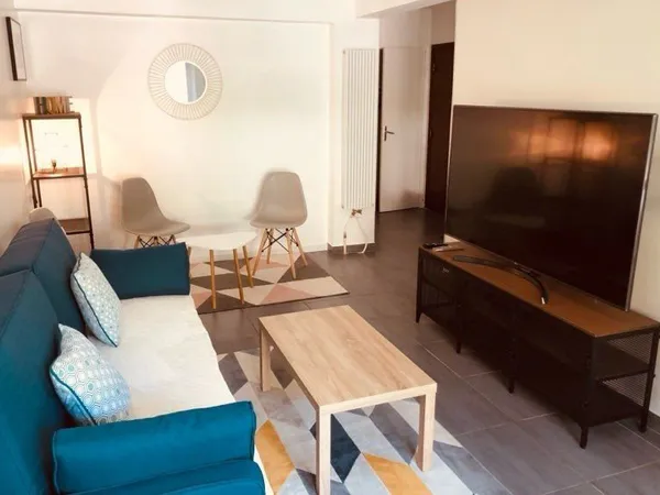 NICE - Bel appartement T4