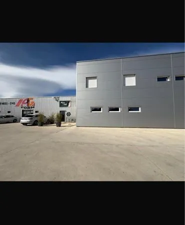 Local commercial
