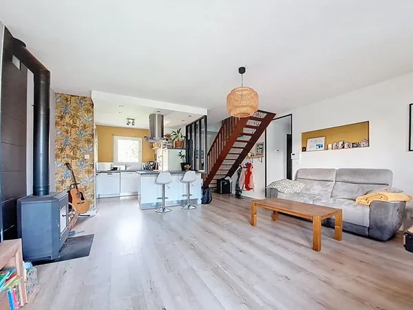 Maison Sainte Luce sur Loire 5 pièce(s) 105.12 m2