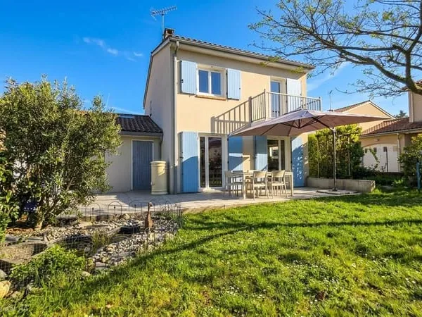 Maison 6 pièces 100 m²