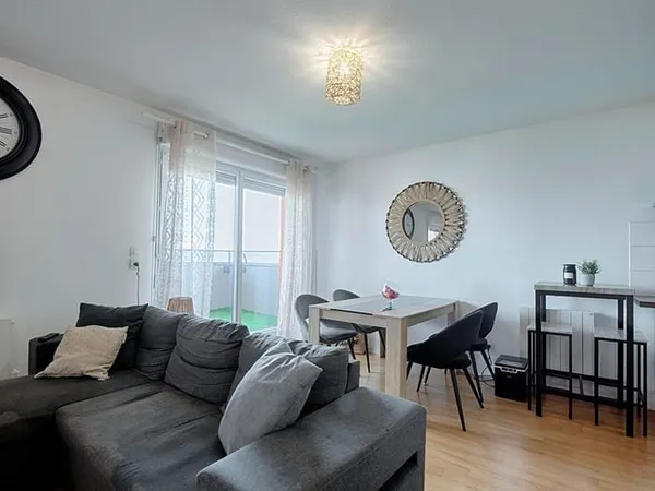 Appartement L Isle D Abeau duplex lumineux 86 m2