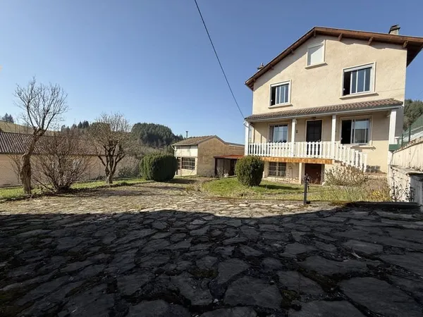 Maison avec dépendance et vue