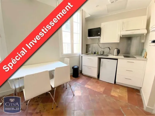 Studio 1 pièce 17 m²