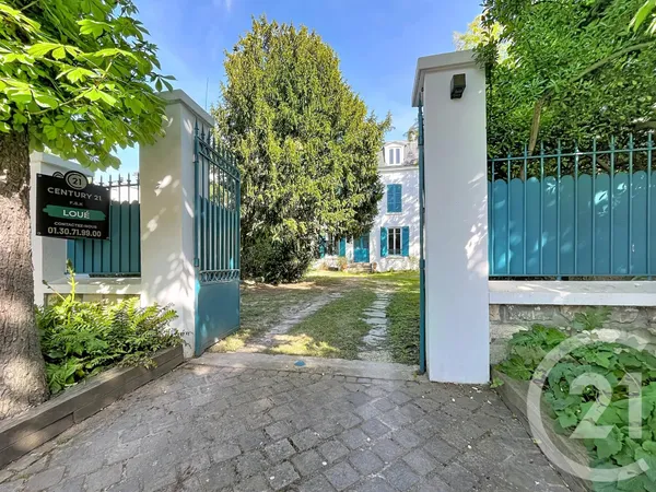 Maison 10 pièces 213 m²