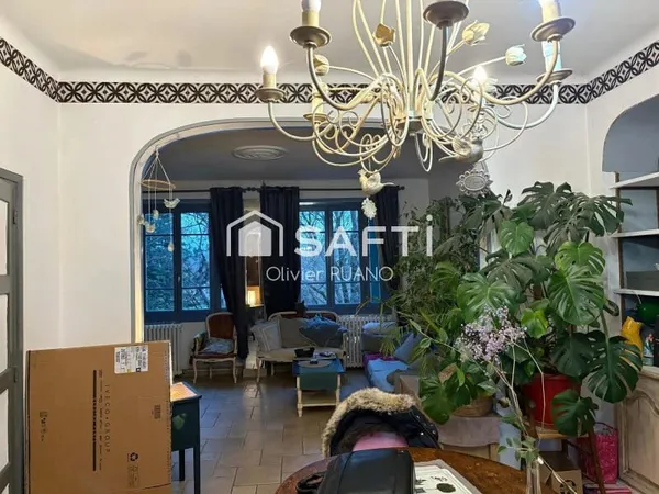 Maison 6 pièces 165 m²