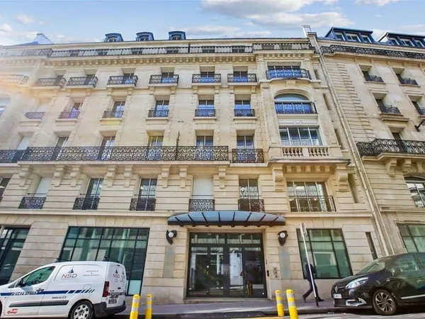Bureaux 2591 m²