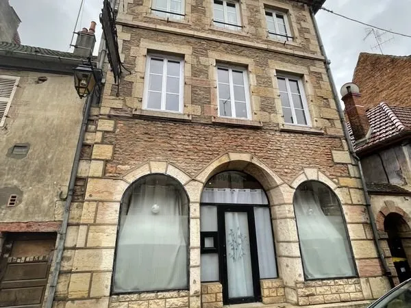 Maison de ville 7 pièces 256 m²