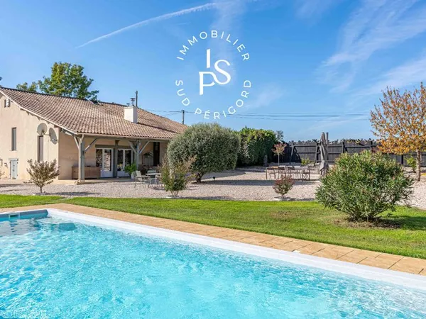 Maison avec dépendances, proche Villereal