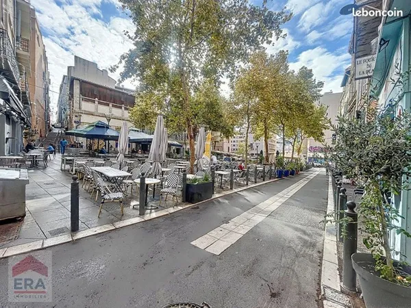 Local commercial 34 m² MARSEILLE
