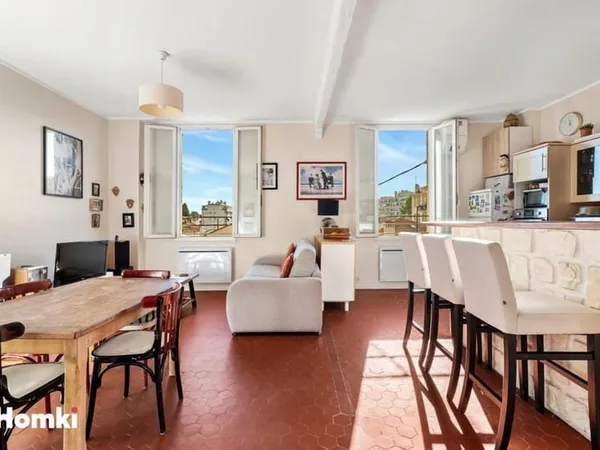 Appartement T4 de 86 m2 à Le Cannet 06110, Rue de Cannes