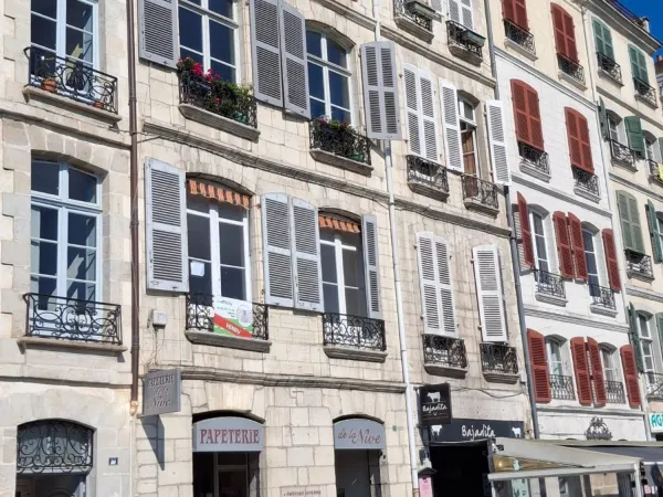 Commerce 3 pièces 170 m²