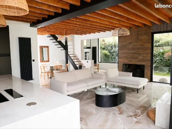 Magnifique maison et sa dépendance