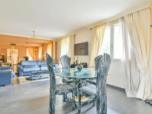 Appartement 4 pièces 92 m²