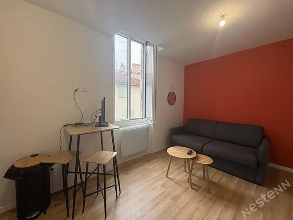 Studio 1 pièce 17 m²