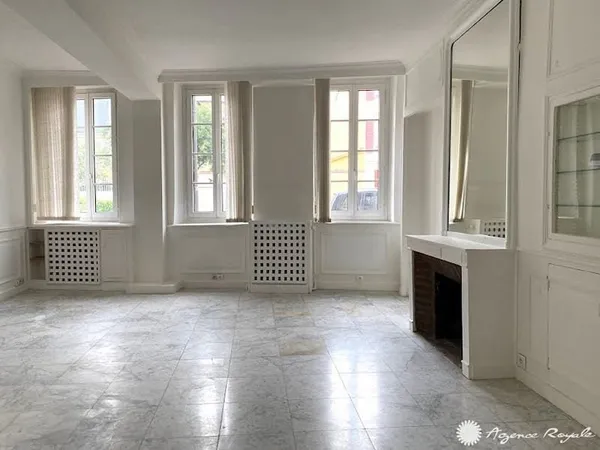 Appartement 7 pièces 102 m²