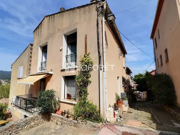 Maison de ville Cuers 4 pièce(s)