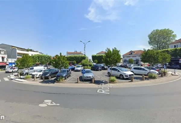 Boutique 180 m² LE RAINCY