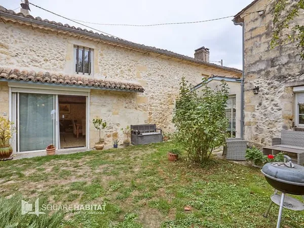 Maison Lestiac Sur Garonne 5 pièce(s) 220.21 m2