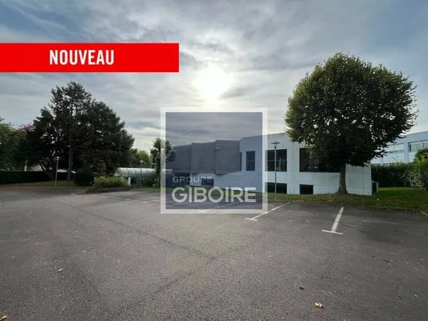 Bureaux 1885 m²