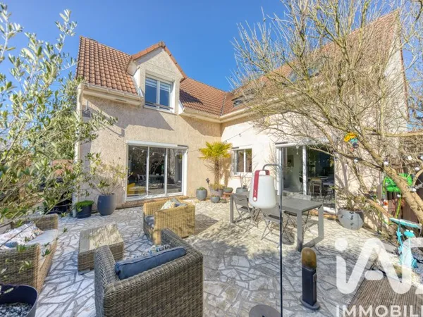 Maison 6 pièces 154 m²