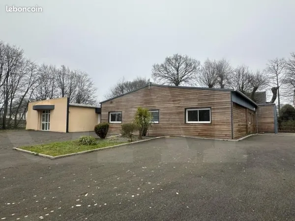 Bureaux 275 m²