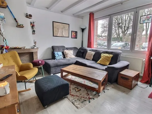 ARMENTIERES CENTRE : MAISON 4 CHAMBRES / BUREAU / JARDIN / GARAGE