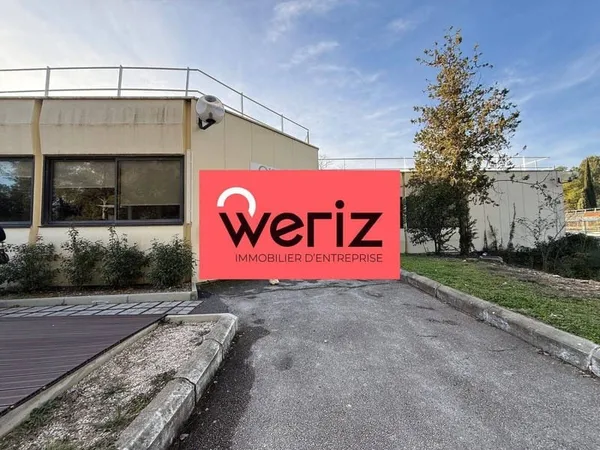 Bureaux 383 m²
