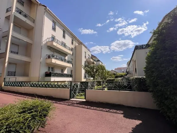 Studio 1 pièce 29 m²