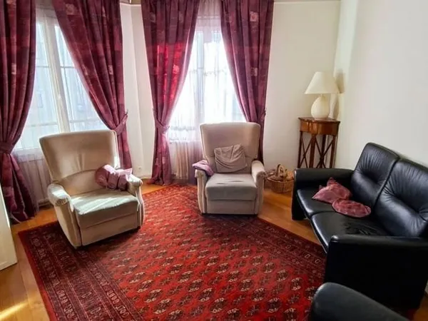 Appartement 3 pièces 92 m²