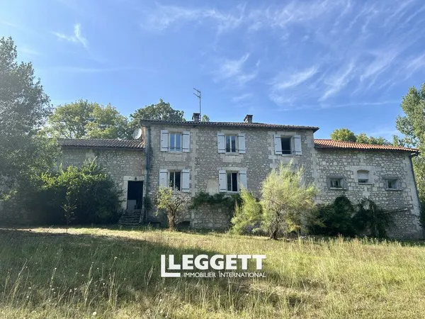 Maison 5 pièce(s), ANTONNE-ET-TRIGONANT