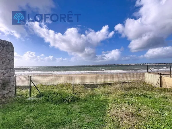 Terrain 390 m²