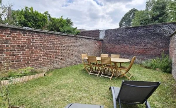 Maison 8 pièces 170 m²
