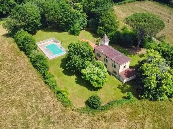 Demeure de charme avec piscine
