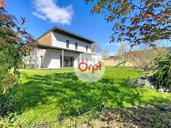 Maison 5 pièces 170 m²