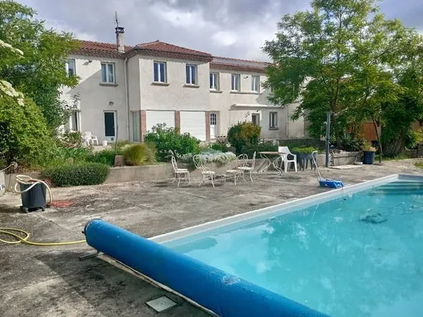 Maison 6 pièces 197 m²