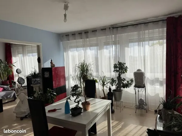Appartement 5 pièces 80 m²