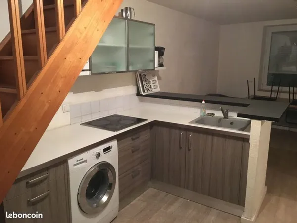 T4 en Duplex meyzieu