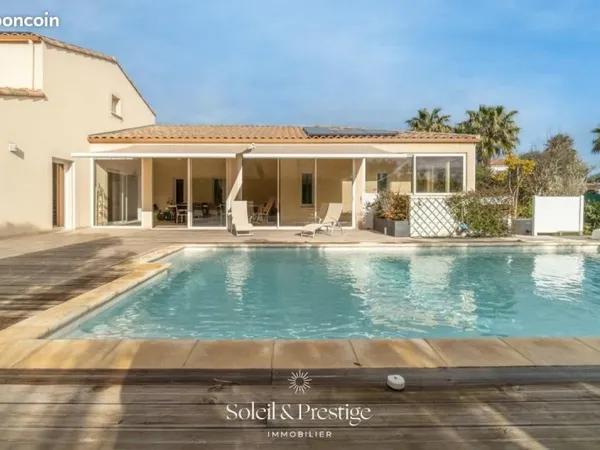 Maison 5 pièces 220 m²