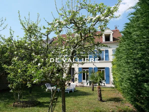 MAISON CENTRE VILLE