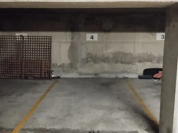 Place de parking location Levallois-Perret