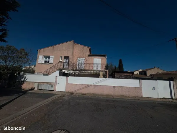 Maison 8 pièces 195M²