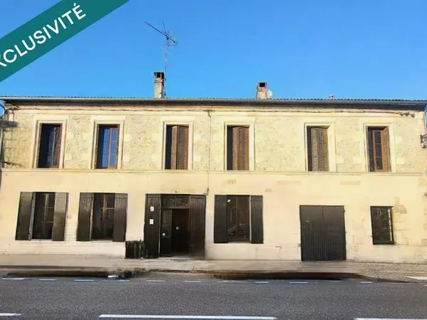 Maison 7 pièces 354 m²