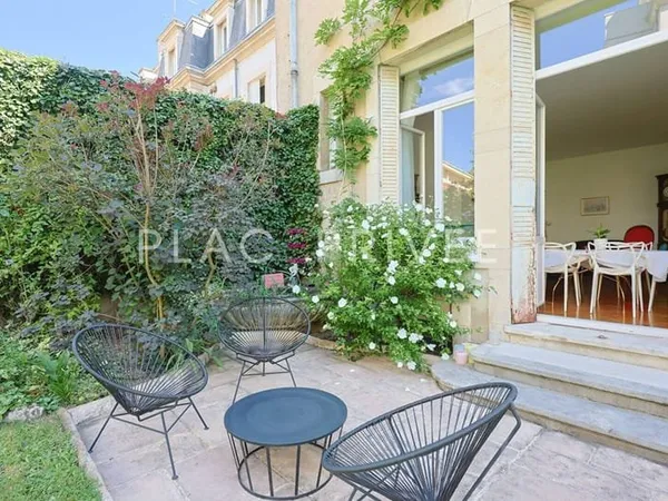 Appartement 4 pièces 115 m²