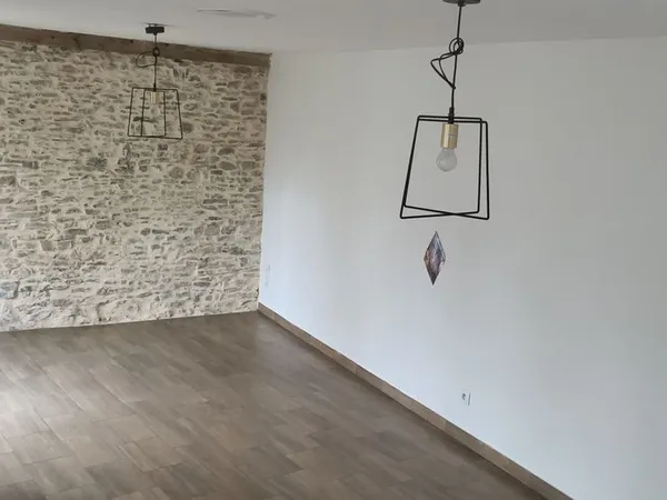 Charmante Maison avec Jardin - Évron (53600)