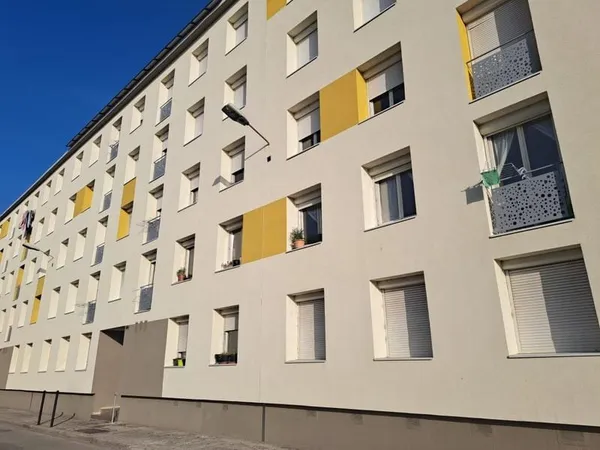 T3 2EME ETAGE