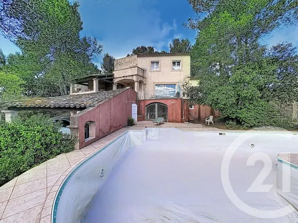 Maison 6 pièces 185 m²