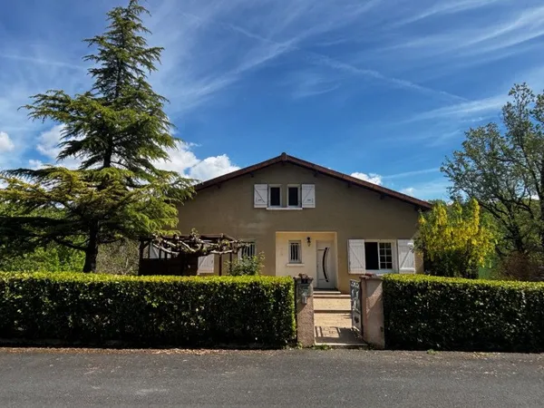 Maison 5 pièces 146 m²