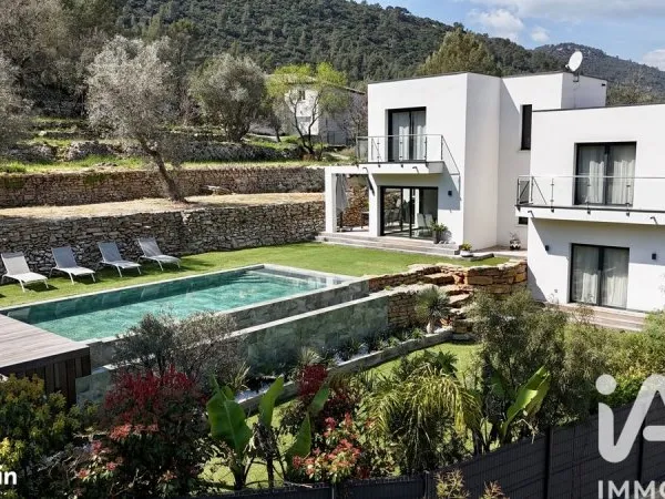Maison 6 pièces 177 m²